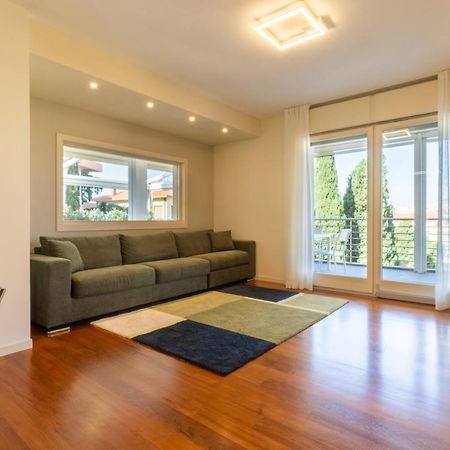 Terrazza61 - Appartamento Con Vista Spettacolare Sulla Citta Di カリアリ エクステリア 写真