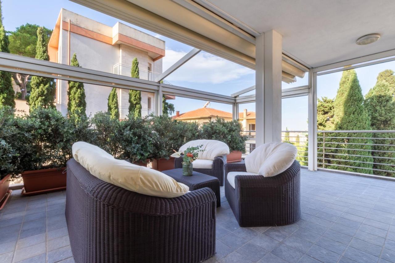 Terrazza61 - Appartamento Con Vista Spettacolare Sulla Citta Di カリアリ エクステリア 写真