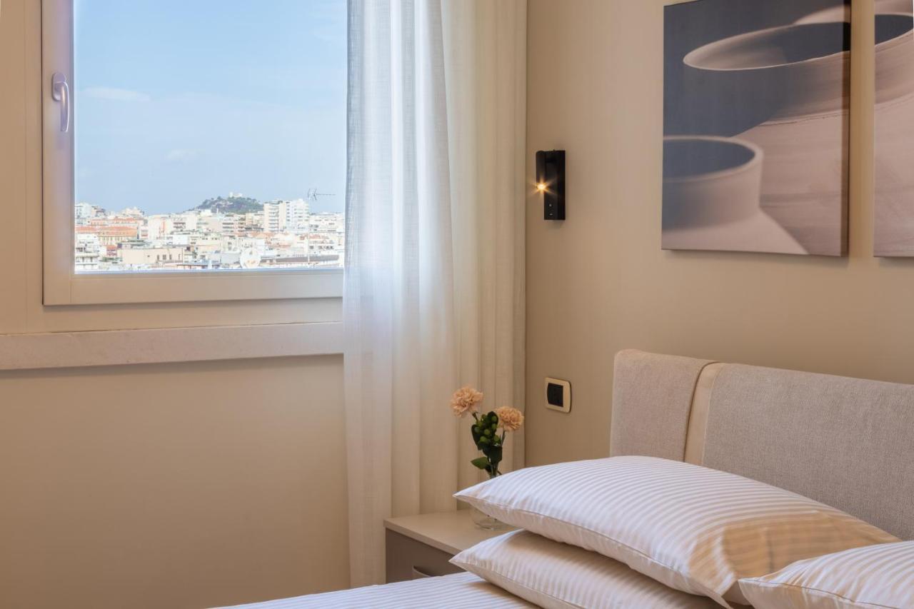 Terrazza61 - Appartamento Con Vista Spettacolare Sulla Citta Di カリアリ エクステリア 写真